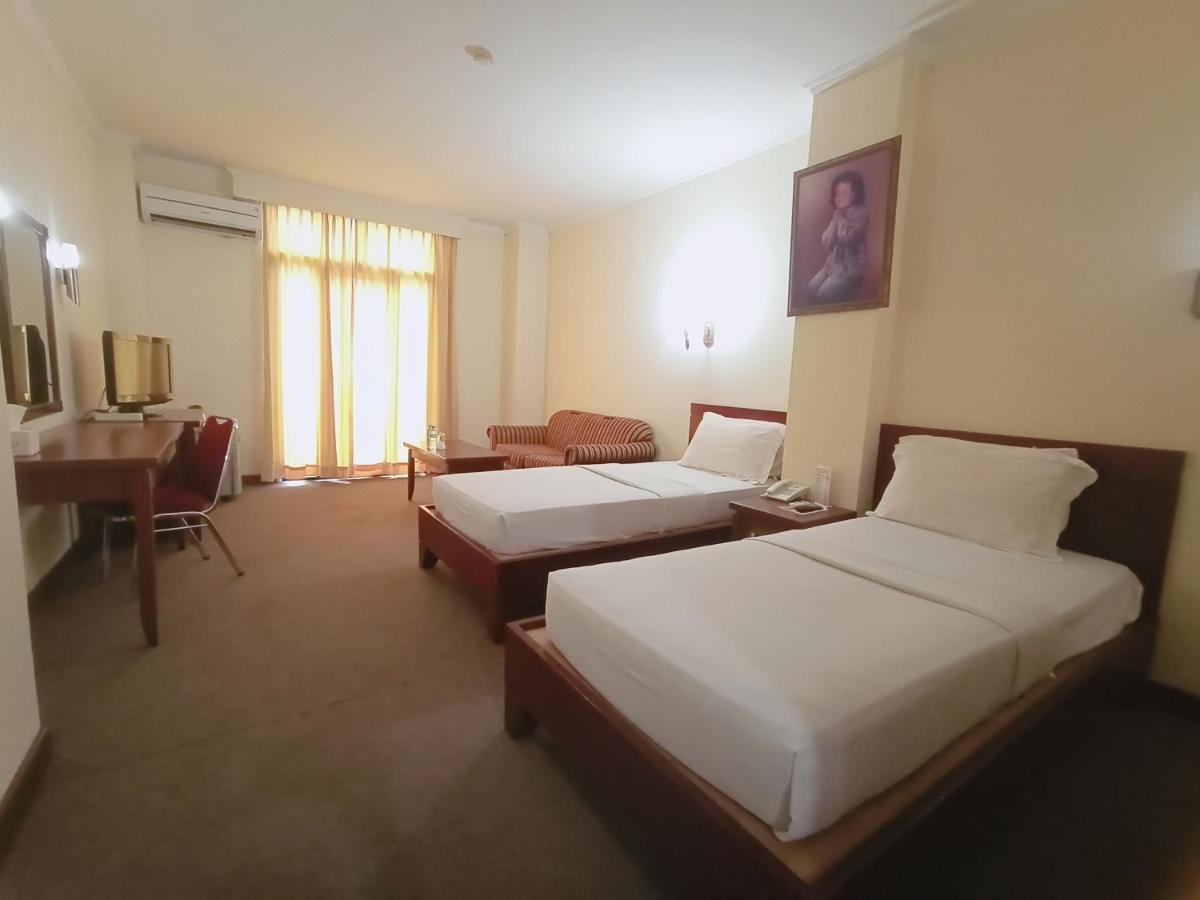 Hotel Bumi Asih Padangsidimpuan Batubelubang Exterior foto